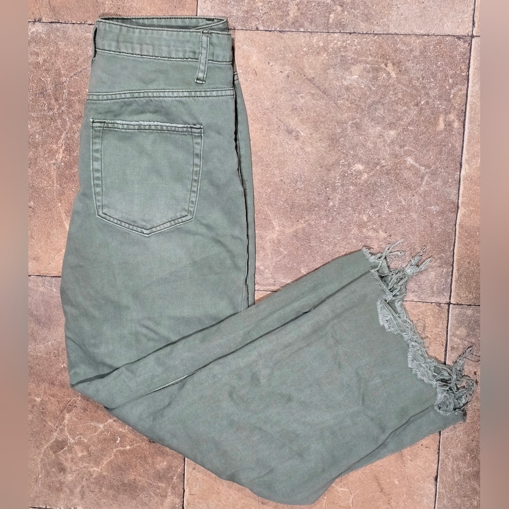 Vervet Flying By Monkey Leslie High Rise 90s Distressed Crop Flare Jeans - Picture 6 of 10